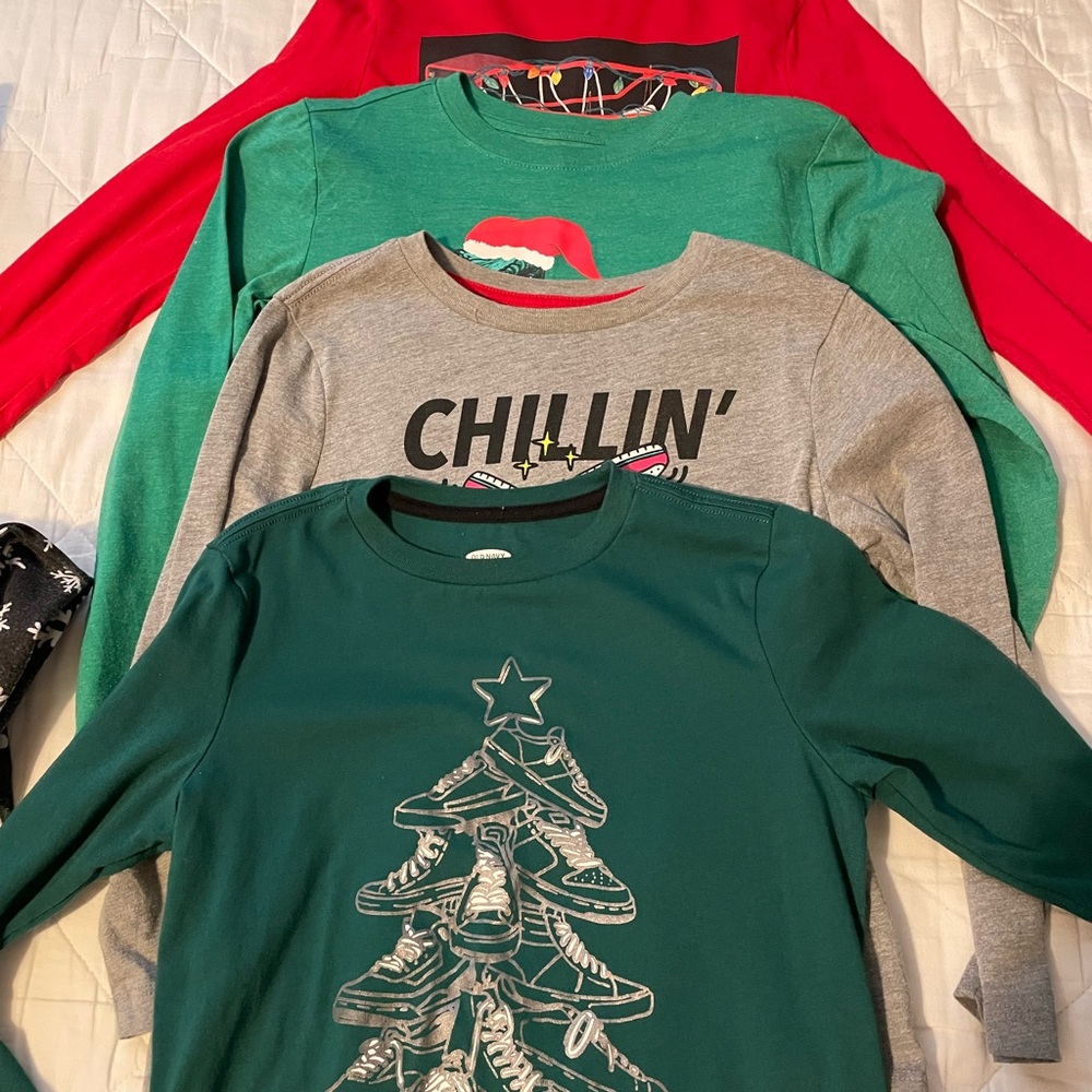Youth Boys Christmas Shirt Lot Size Small
